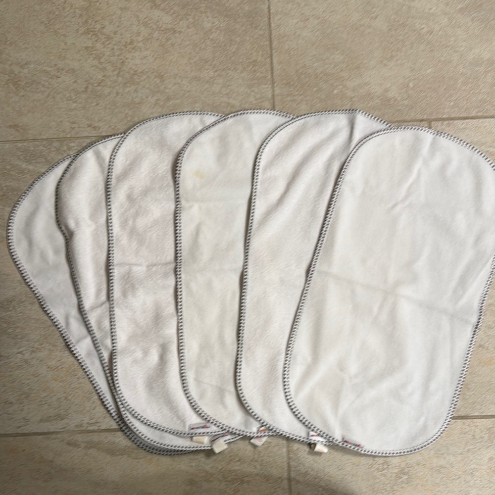 Munchkin waterproof changing table liners